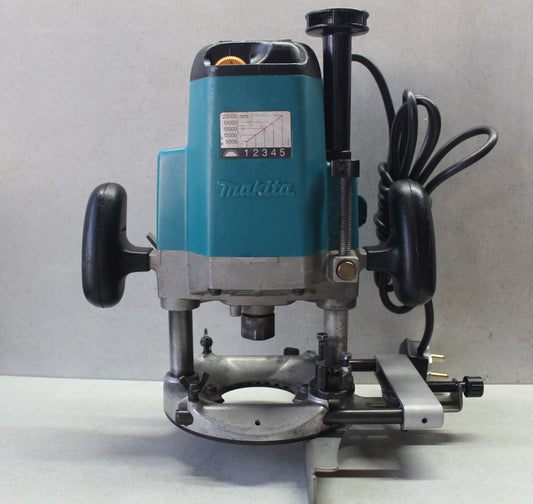 Makita Router 3612C - Corded